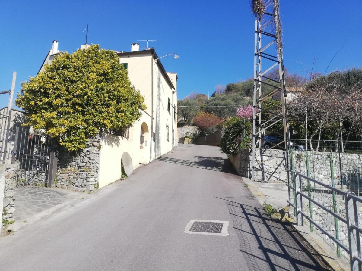 A Ca' Du Risso - Appartamento - Sea & Outdoor For Families, Bikers And Climbers Calice Ligure Екстер'єр фото